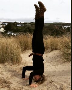 TabithaWright yoga teacher at Tabitha Yoga practising a headstand yoga pose designed to transform your body